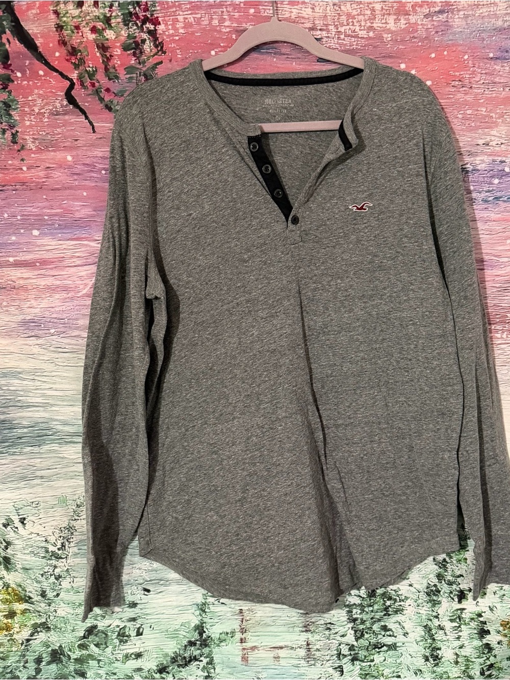 Hollister Men's Heather Gray Long-Sleeve Henley